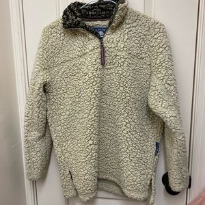 Cozy Cream color fleece pull over!